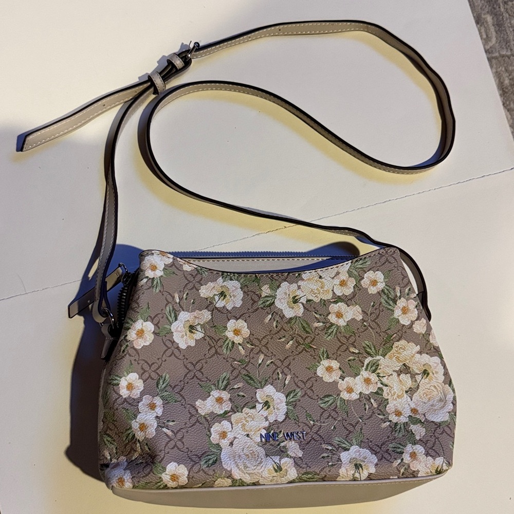 Nine West Floral Handbag crossbody